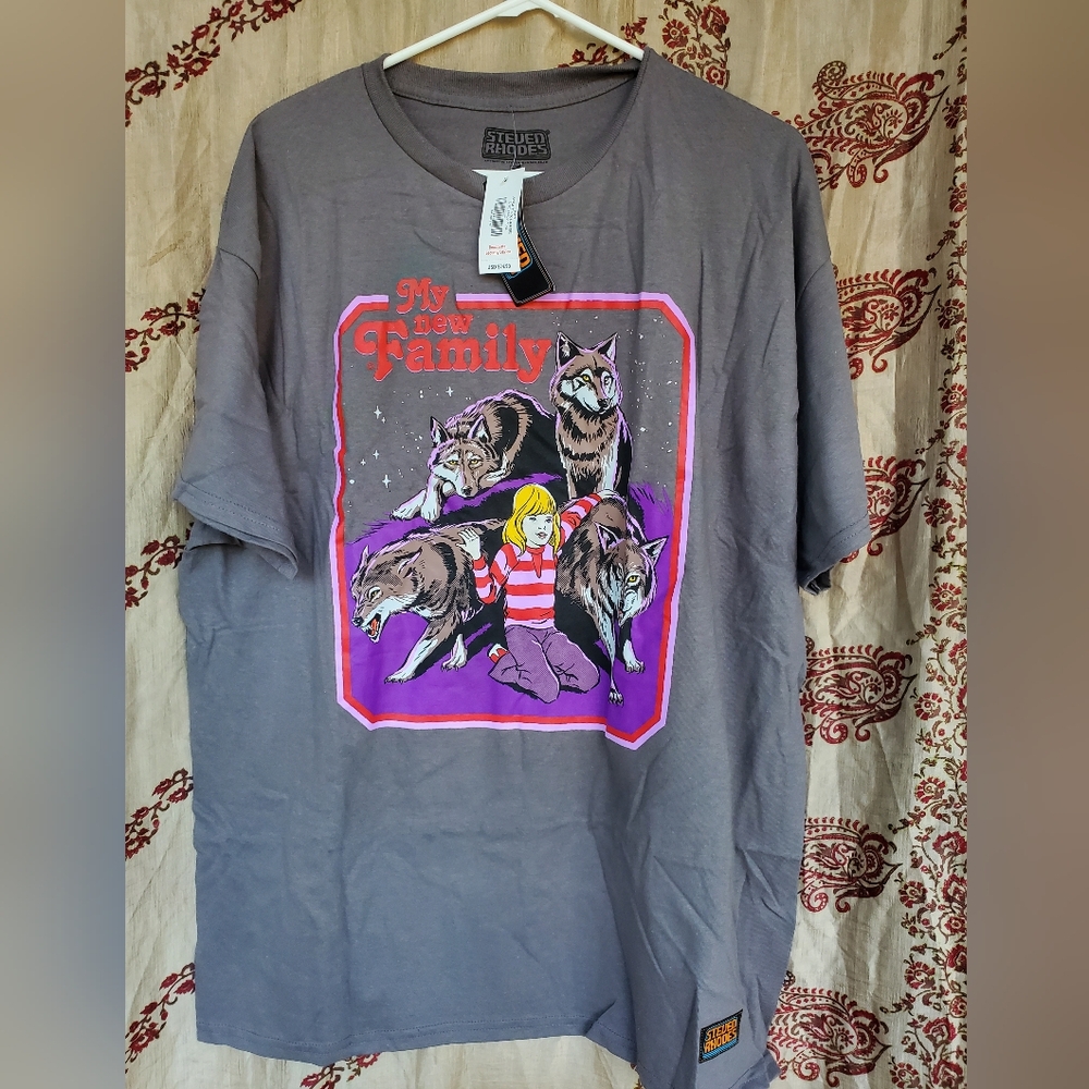 Steven Rhodes Gray My New Family Wolf Tee Size XL NWT